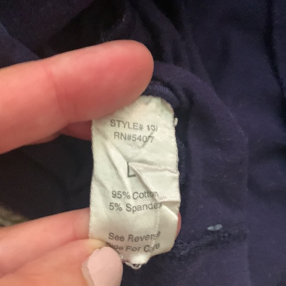 Cabi blueberry cotton ruched long sleeve top. Large - Picture 5 of 6